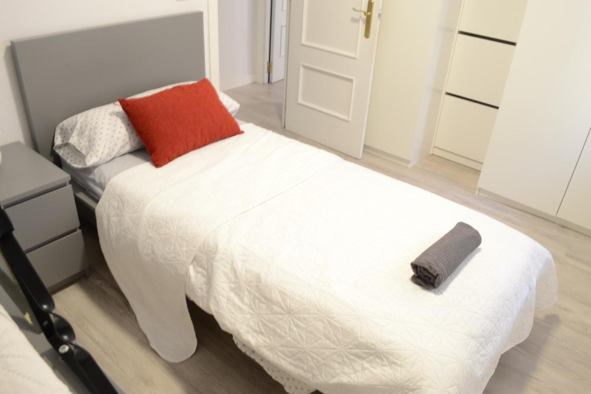 Bonito Apartamento Madrid Rio Exterior photo